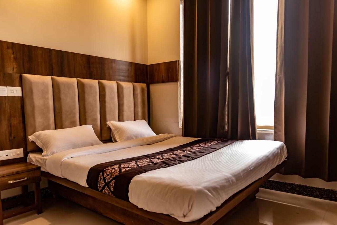Hotel Arihant Palace Katra  Buitenkant foto