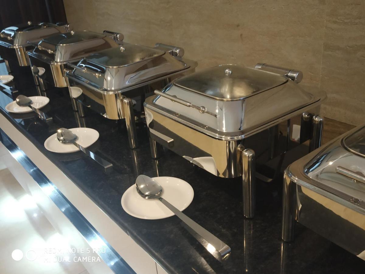 Hotel Arihant Palace Katra  Buitenkant foto